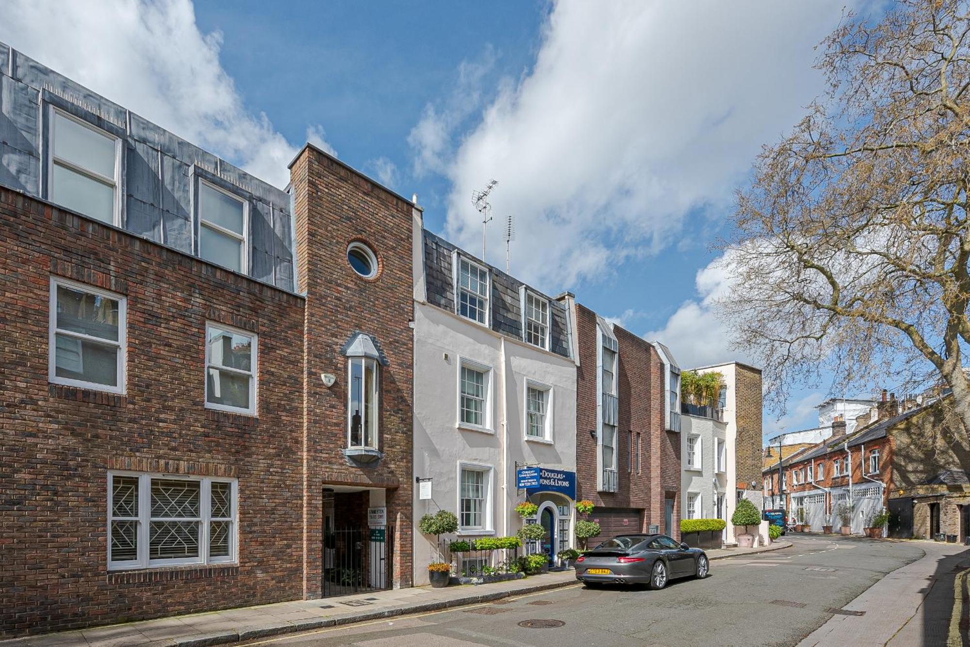 Chic Belgravia Hideaway With Private Patio 10 Mins To Harrods Лондон Экстерьер фото